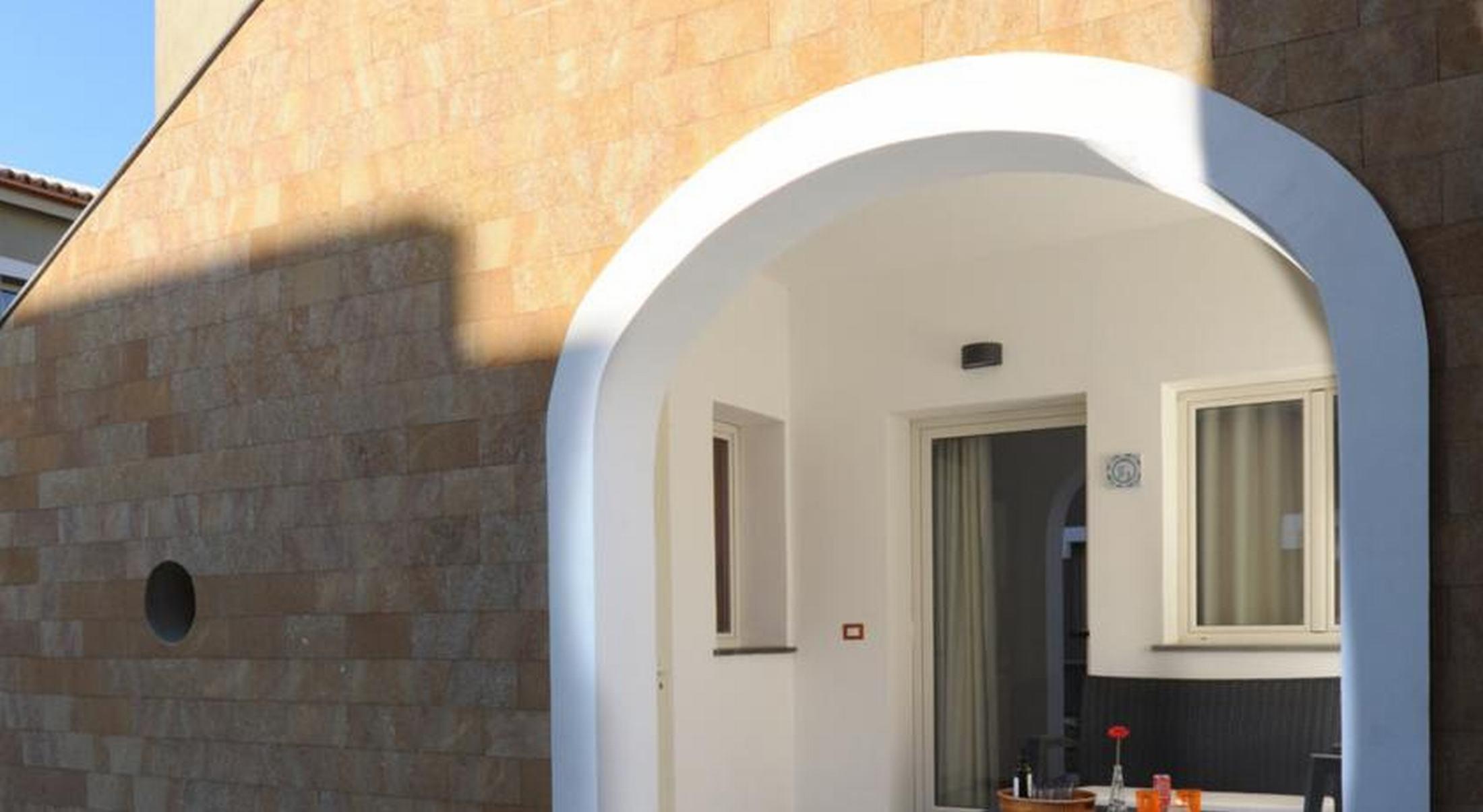 Le Residenze Archimede Aparthotel Сиракуза Екстериор снимка