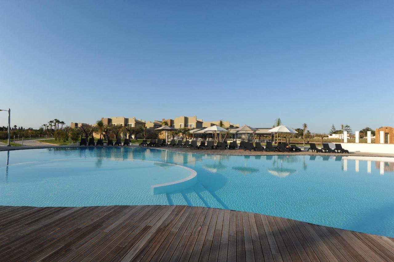 Le Residenze Archimede Aparthotel Сиракуза Екстериор снимка